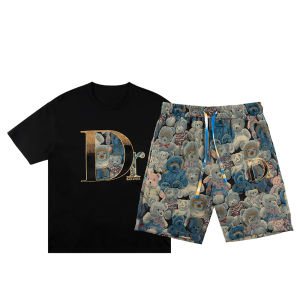 ฤดูร้อนตัวอักษรหมีเสื้อยืดแขนสั้นกางเกงขาสั้นชุด 2024 ใหม่ผู้ชายและผู้หญิงชุด