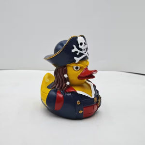 Cross-border creative pirate duck resin ornament home desktop decoration gift figure model collection h2609 h260916
