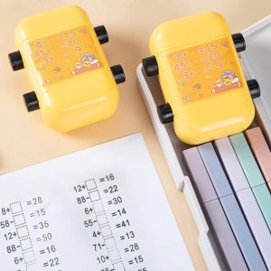 BEIBEI ของเล่น เสริม ทักษะ หมายเลขหมายเลข แสตมป์คณิตศาสตร์สำหรับเด็ก นอกจากนี้ยังมี ดีไอวาย ช่องว่างเติมแสตมป์การสอนดิจิตอล การศึกษาเพื่อการศึกษา การลบ ลูกกลิ้งเลขคณิตประทับตรา อุปกรณ์ช่วยสอน