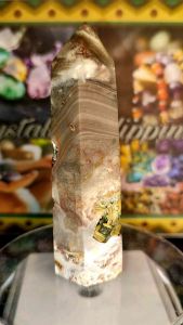Mexican Agate Tower with Druzzy