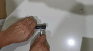 Ba-18aa Cable 100Amp (1Feet) and Battery Clamp with Safety Rubber Cover for Use on:Universal Vehicle & Truck