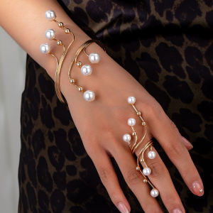 2PCS Women Irregular Geometric Pearl Bracelet and Ring Set Creative Unique Gold Jewelry Accessories