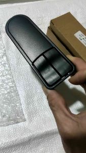 Công tắc bấm kính bên phụ Howo A7 công tắc kính A7 bên lơ bấm kính A7 Cụm công tắc điều khiển lên xuống kính đầu kéo A7 VIE PARTS