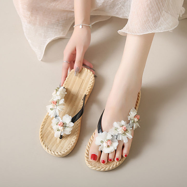 IELGY%20Beautiful%20Cloth%20Flower%20Flower%20Flip%20Flops%20Women's%20Flat%20Bottom%20Beach%20-%20Image%205