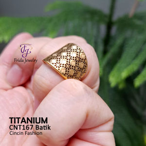 Cincin Titanium Ori Batik Ukir Model Elegan Cocok dipakai pesta kondangan acara-acara formal untuk kado hadiah awet anti karat cnt179