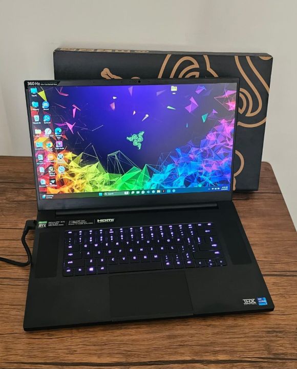 Razer Blade 17 Gaming Laptop Intel Core I7-11800h 8-core + 4.6ghz + Rtx 