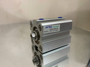 ATS_Xi Lanh Compact Airtac SDA25X25