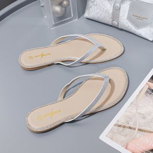 Classic versatile womens slippers leather casual flip flops with diamond slippers