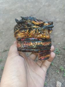Gelang Akar Bahar Merah Ukir Naga Galak Lilit 3