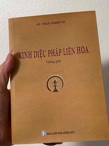 Sách - Kinh Diệu Pháp Liên Hoa Giảng Giải ( HT. Thích Thanh Từ)
