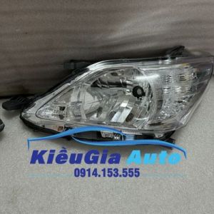 Đèn pha Toyota Innova 2012-2015