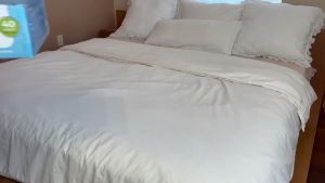 30 แผ่นรองเตียงขนาดใหญ่ 24 x 36 ซึมซับได้ดีจาก Nurture แผ่นรองกันน้ำแบบใช้แล้วทิ้ง แผ่นรองซับ แผ่นรองสำหรับผู้ใหญ่ที่มีปัญหาการกลั้นปัสสาวะ ระดับโรงพยาบาล