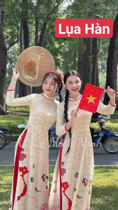 Bộ áo dài truyền thống - thể hiện tinh thần yêu nước (Mẫu E10) - (2 màu chọn)