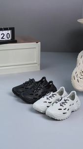 MenS Summer New EVA Sandals Breathable Hole Shoes Fashionable And Versatile MenS Casual Shoes