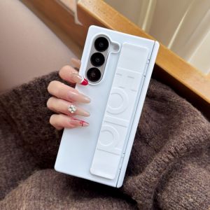 Luxury Wristband Matte Clear Case for Samsung Galaxy Z Fold 6 5 7 8 Ultra Hand Strap Hard Acrylic PC Shockproof Hinge Cover