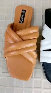sandal wanita dewasa terbaru 2023