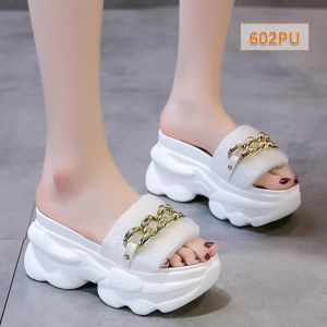 Sandal Wanita Selop Curly Rantai Sole 7 Cm Hitam Krem Putih (602)
