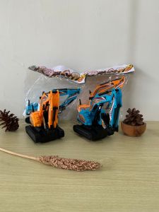 MAINANANAK MURAH TRUCK PROJECT CITY TRUCK PASIR POWER CAT ESCAVATOR / MAINAN BEKO OCT6358