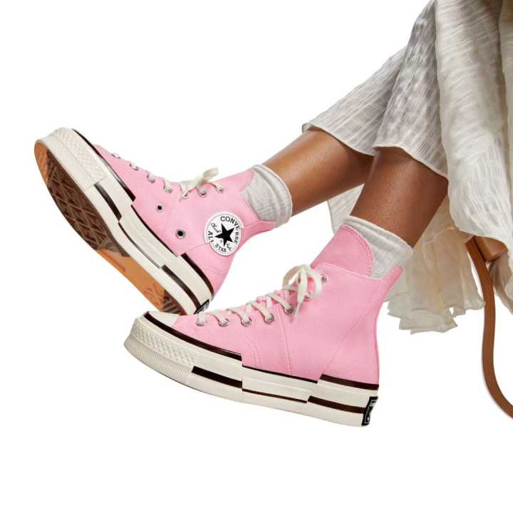 Sepatu sneakers wanita Converse Chuck Taylor 70s High Plus Opps