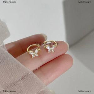 [COD] Millennium 1 cặp shinning Zircon lớn nhỏ bướm Tai Clip bông tai pha lê không xuyên Tai Cuff phụ nữ giả xuyên tai bọc