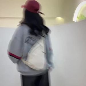 กระเป๋ากีฬาน้ำหนักเบาสไตล์ญี่ปุ่นกระเป๋าสะพายกระเป๋าคาดหน้าอกผู้ชายสะพายไหล่สำหรับผู้หญิงกระเป๋าสะพายข้าง