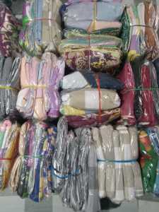 GROSIR ISI  20 PICIS SARUNG KAPUK  / URUNG KAPUK BANTAL / URUNG KAPUK GULING /  UNTUK PENGISIAN KAPUK / KULIT KAPUK / UNTUK PENGISIAN DASWOL KAPUK DAKRONBUSA DLL