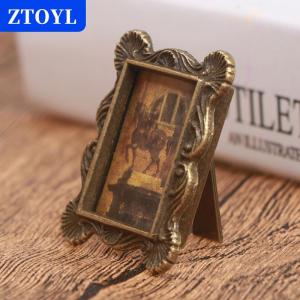 [COD]🔥🔥🔥ZTOYL 1Pc 1:12 Dollhouse Miniature Retro Picture Frame Photo Doll House Accessory Toy