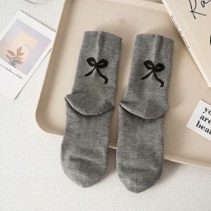 LadyLuxe - Kaos Kaki Pendek Wanita Motif Pita Korea Style Lucu Estetik Semata Kaki Socks KK001