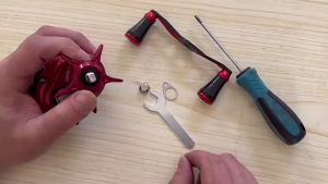 Fishing Reels Handle Grip Baitcasting Trolling Reels Rocker Aluminum Alloy Fishing Reels Accessory for Baitcasting Reels