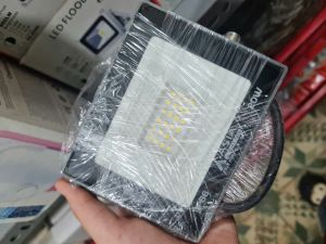 Đèn Pha Led Siêu Sáng 10W/20W Chuyên Lắp Đặt Ngoài Trời Chống Nước