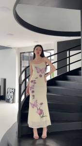 Dazzlin  ชุดเดรสพิมพ์ลายจับจีบแนววินเทจใส่แล้วดูผอม