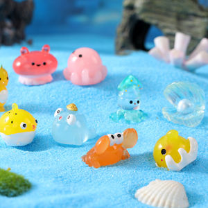 438178 ZXC Marine Animal Model Ornaments Shark Whale Sea Fish Model Bonsai Figurine Miniature Aquarium Landscaping Ornaments Micro Decoration