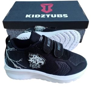 Sepatu Sekolah Anak Perempuan Cewek Cowok Laki Laki Warna Hitam Murah Tali Perekat Rekat Velcro Kecil Tanggung Umur Usia PAUD TK SD SMP SMA Kelas 1 2 3 4 5 6 7 8 9 0 Tahun-KIDZTUBS1939