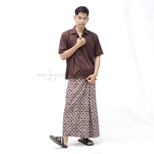 Sarung Kanjeng Serial Aksara Jawa Motif Ngrumangsani
