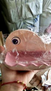 Kệ Để Nhà Tắm Dán Tường Hình Cá Voi