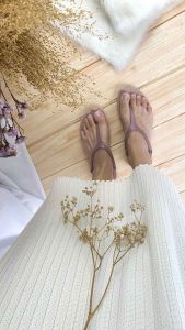 FACON Sandal MILEA Skye, Celia & Carmen: Sandal Wanita Teplek Karet Kekinian