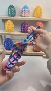 3D Printed Dragon Egg Stress Toy Articulated Stretching Sensory Fidget Toy Deformable Dragon Egg Gift for Kids Adult Fidgets Dragon Egg Spinning Fidget Toy Stress Relief Decompression Puzzle Figurine Fingertip Toy