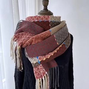 Autumn and Winter New Retro Imitation Cashmere Plaid Shawl Long Plain Style with Warm Fashion Street Fringe Scarf for Women