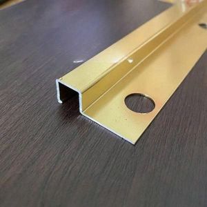Nẹp nhôm góc vuông nẹp bo góc vuông nẹp gạch men dài 2m5