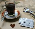Kopi Sachet Hotel Tanpa Ampas Untuk Satu Cangkir. 