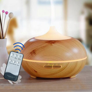 MÁY KHUẾCH TÁN TINH DẦU 550ML Có REMOTE Điều Khiển Từ Xa - Máy Phun Sương Xông Tinh Dầu Chuyên Dụng Cho Phòng Lớn LED 7 Màu Trang Trí Phòng