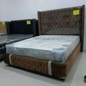 dipan kayu queen kolam high quality