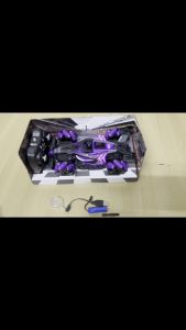 ô tô điều khiển đua f1 bánh xoắn nhả khói
