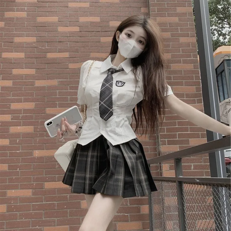 Plaid Pleated Skirt Japanese School Uniform Two-Piece College
