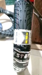 Ban Motor Metic Tubeles 80/90-14 untuk Honda Beat, Vario, Mio, Spin & Fino