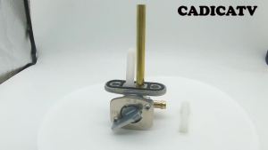 3JN-24500-10-00 Fuel Valve Petcock Shut Off Gas Tank Fits For Yamaha Bear Tracker 250 Big Bear 250 400 Timberwolf 250