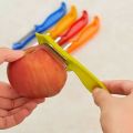 Pisau Kupas buah mini piso pengupas kentang alat penyerut kulit wortel peeler perlengkapan dapur cocok untuk souvenir. 