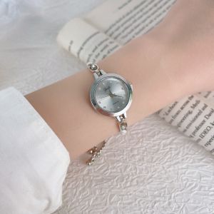 New watch chain dripping oil small dial exquisite bracelet adjustable niche light luxury high-end fashion temperament accessories