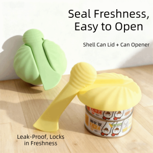 OUTOPEN Reusable Cat Can Topper Silicone Airtight Design Cat Food Lids with Spoon Prevent Dirty Hands Multifunctional Pet Food Scoop Set Pet Feeding