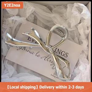 【Local shipping】 2023 Metal Claw Clip Bow Knot Metal Shark Clip Silver Hair Claw Style Advanced Versatile Back Head Spoon Hair Ornament Headwear